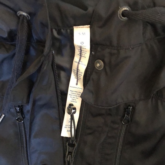 Lululemon Cape jacket - black - Picture 4 of 7